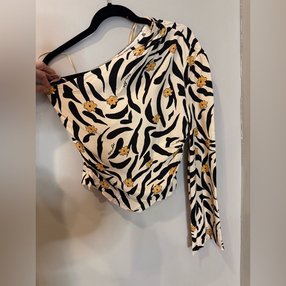 Nanushka Laurine Asymmetric Top‎ Women’s Size Medium - Picture 9 of 12